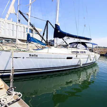 Hotel en barco Salis - Jeanneau 39i Lisboa