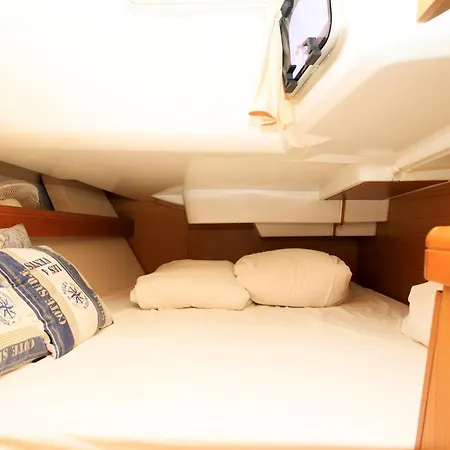 Salis - Jeanneau 39i Lizbona